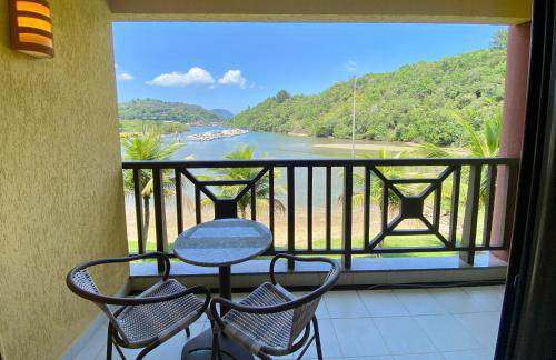 Loft Costabella Angra Vista Mar - Foto 12