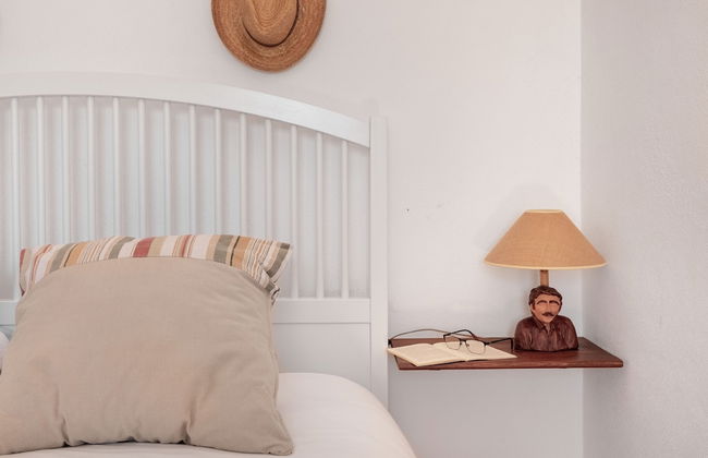 JOIVY 3-BR Cottage w/Terrace & Garden in Colares - Foto 5