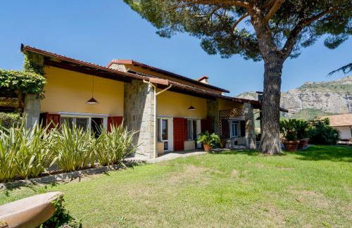 Villa Tamagna - Swimming Pool, Barbeque, Garden - Photo 12