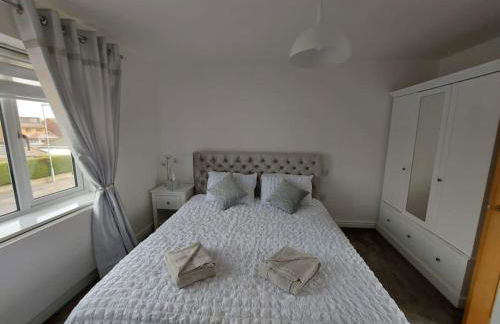 Modern 4 bedroom house in Weymouth Sunny Corner - Photo 20