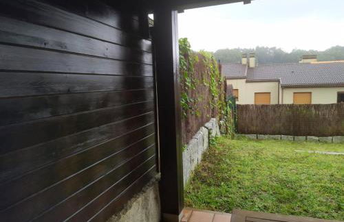 Precioso adosado a 5 minutos de la playa de Miño - Foto 7