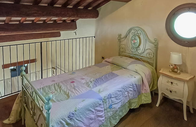 Tenuta di campagna con piscina immersa nel verde - Foto 13