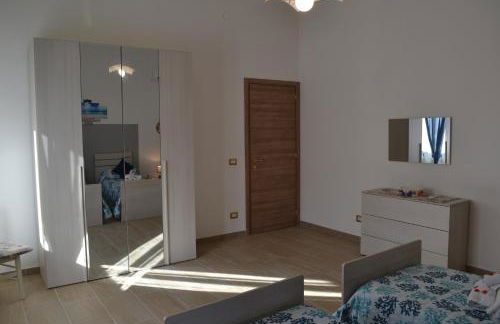 TERESA HOLIDAY - Foto 33