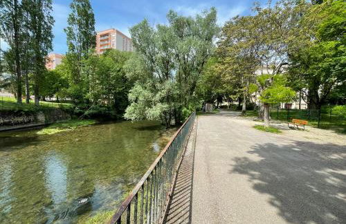 Le Nid des Ducs - Gare et Cité gastronomique - Foto 8