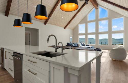 Eagle's Nest at Bolton Landing - Foto 33