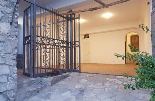 Casa Ella with Private Parking - Foto 9