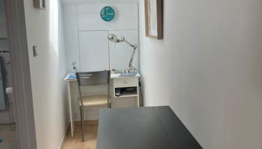 Studio centre-ville climatisé avec parking gratuit - Photo 3