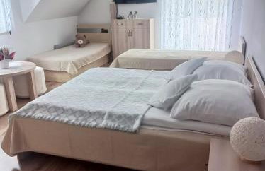 Dom Wakacyjny Gajówka z ogrodem i jacuzzi na wyłączność - Photo 10