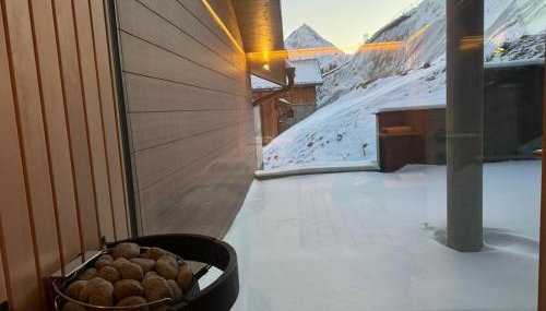 Chalets Horizon Blanc - Vue exceptionnelle Loup Blanc -Sauna extérieur Ours des Glaces -5 étoiles - Foto 3