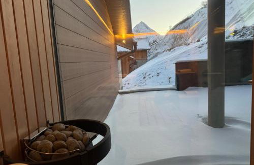 Chalets Horizon Blanc - Vue exceptionnelle Loup Blanc -Sauna extérieur Ours des Glaces -5 étoiles - Foto 3