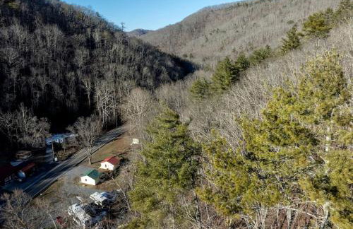 Quaint Cozy Cottage Perfect for a Peaceful Getaway in West Virginia - Foto 36