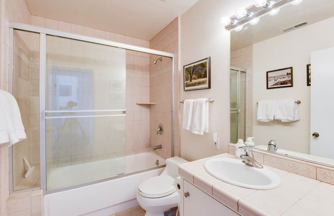 Waters Edge Vista HOA Pool & Pier Access - Foto 11