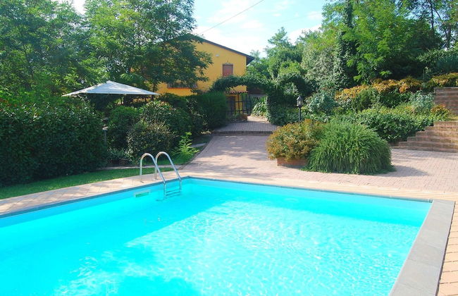 Sunlit Home With Pool - Foto 16