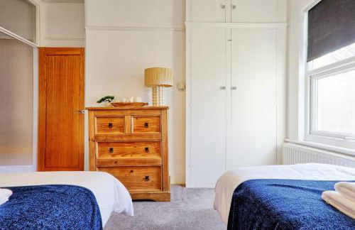 Cosy 2 Bedroom Flat Near Westcliff On Sea Beach & Hamlet Court Road - Foto 23