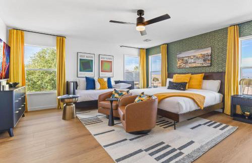 6BDRM Amazing Game RoomHeated Pool3KING4QUEEN - Photo 3