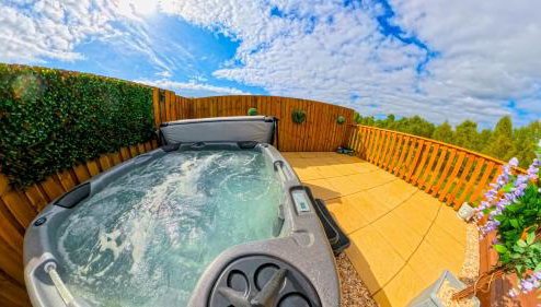Newmore Highland Pods with Hot Tubs on NC500 - Foto 1