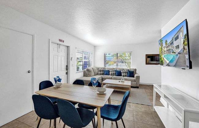 WAVES ON DESOTO - Photo 24