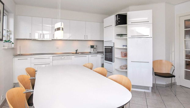 8 Person Holiday Home on a Holiday Park in Bogense - Foto 5, Cocina privada