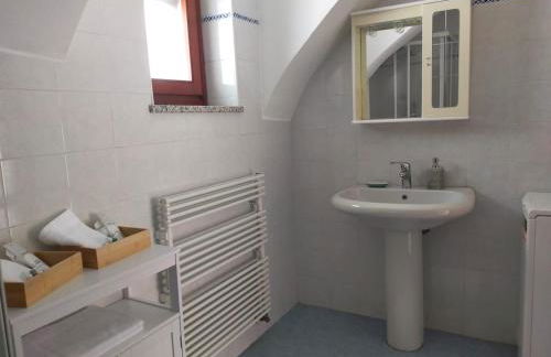 Dimora 5 laghi -A due passi dal Lago Sirio - Photo 8