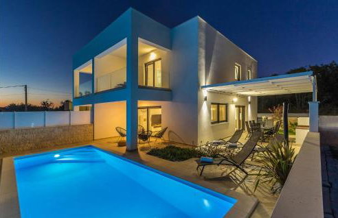 Nice Home In Linardici With Wifi - Photo 1