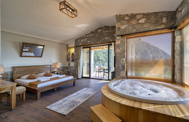 Villa Pine Private Located in a Quiet and Picturesque Location - Photo 6