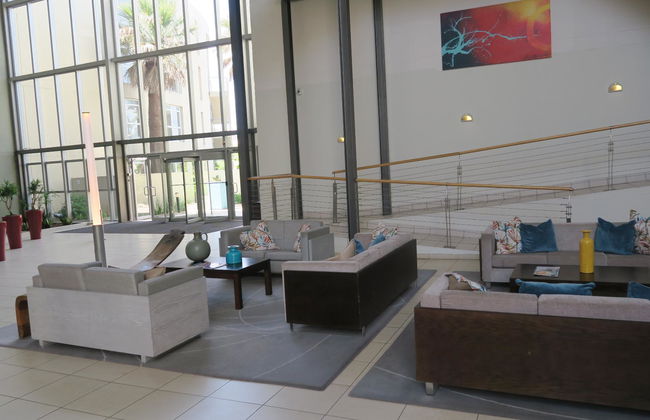 Lagoon Beach Hotel Apartments - Photo 10