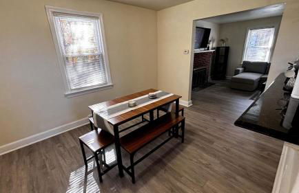 5BR 2 Bath Bath Near UMD and Metro to DC! - Foto 22