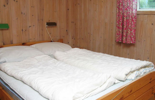 4 Person Holiday Home in Fister - Photo 4