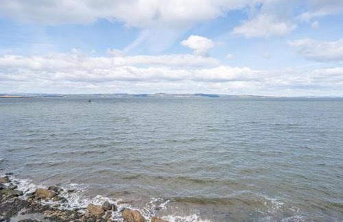 Stunning Flat with Sea View and Parking - Pass the Keys - Foto 14