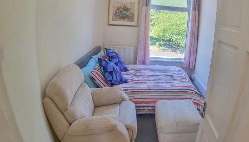 2 Bedroom 4 Beds Family Flat Free Parking Fast Wi-Fi Self-Check-in Cosy Spacious - Foto 2