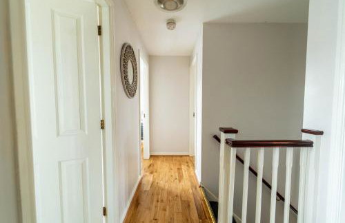 Spacious 6BDR House By Hyped Properties Short Term Rental Agency With Free Parking Bilston - Foto 33