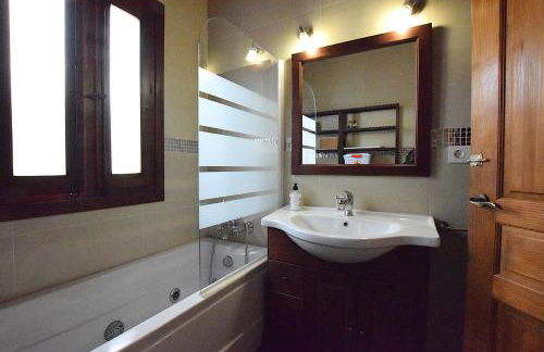 Idyllic Andalusian villa with private pool & stunning views - Foto 26