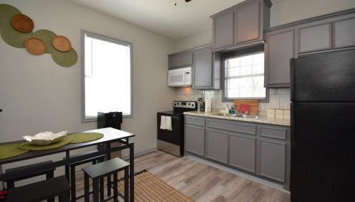 SuperValue Suite #9 @ East End Revitalized - Foto 3