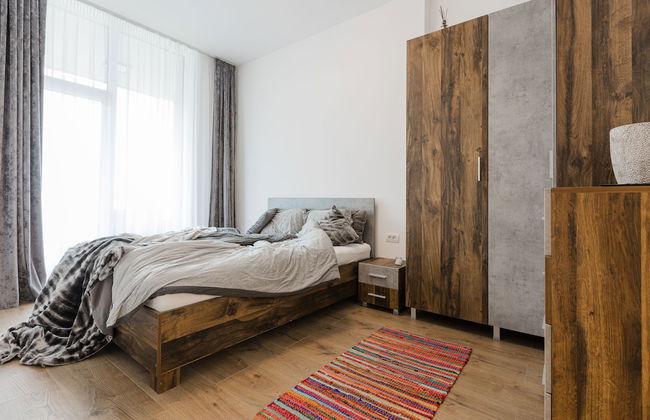 Essenza Charming Two BedRoom Apartment - Photo 12