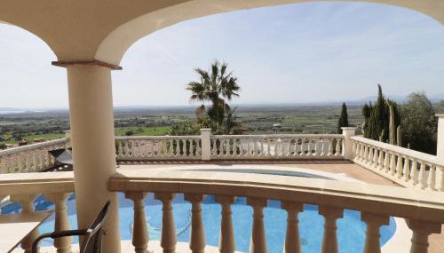 Disfruta de esta casa con fantásticas vistas, piscina y jardín privado situada en Can Isaac, Palau Saverdera, Costa Brava - ES-366-6 - Foto 4