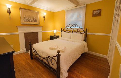 Large Villa 5 Beds, 3 Baths, Firepit, Cozy Stay - Foto 3