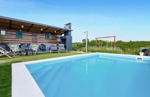 Amazing Home In Gornje Plavnice - Foto 11