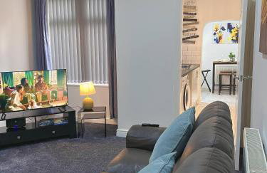 Ideal 3 bed pay-as-you-stay home in Wigan sleeps 6 - Foto 12