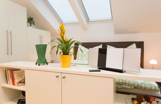 Jupiter Apartment Esslinggasse - Photo 9