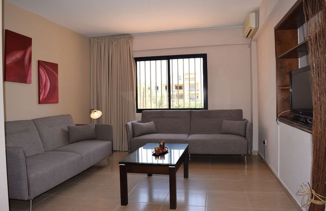 Anna Hotel Apartments - Photo 24