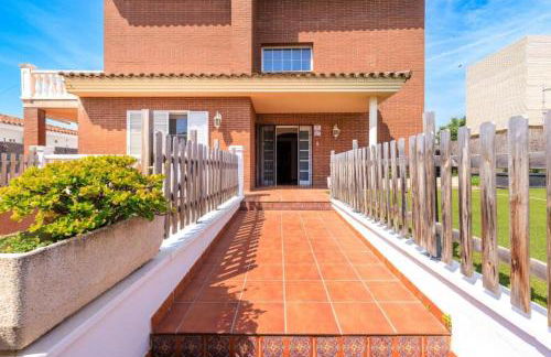 Golden Villa - Photo 44