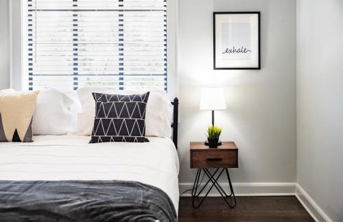 Stylish 2BR 1 Mile From Downtown And The Aquarium - Foto 43