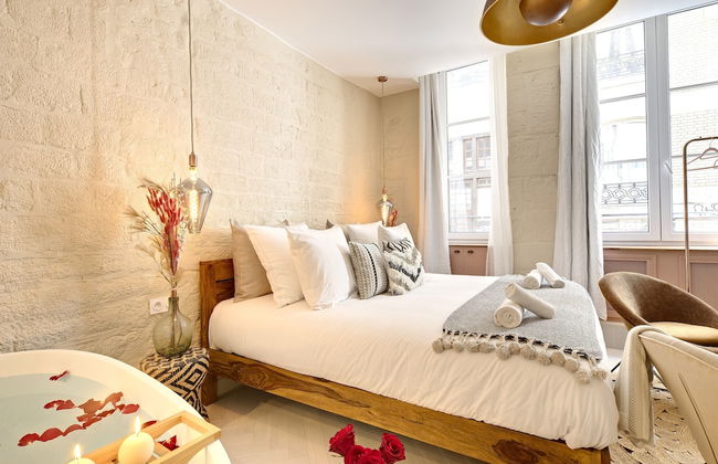 The Charming Luxembourg Garden - Photo 11