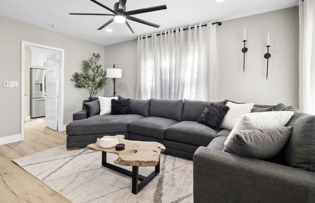 Emma s Manor A Down Town Prescott Gem - Photo 8