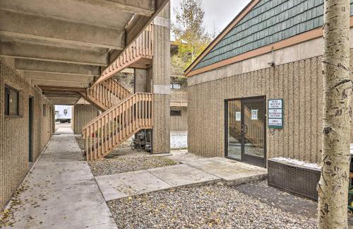 Steps to Ski Shuttle! Frisco Condo with Indoor Pool - Foto 30