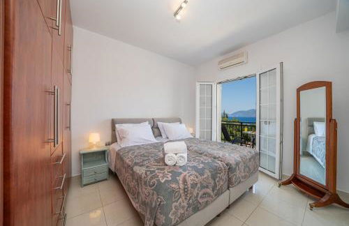 Blue Villa - Photo 24