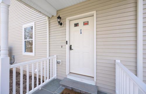 Spacious 5BR Home KING Bed Wi-Fi Parking - Foto 41