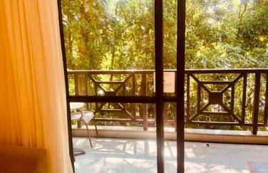 Lindo flat no Costabella resort - Foto 13