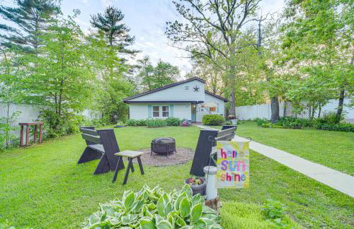 Lakefront Family Retreat with Private Dock! - Foto 3