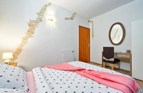 Lovely Home In Gornja Reka With Wifi - Foto 32